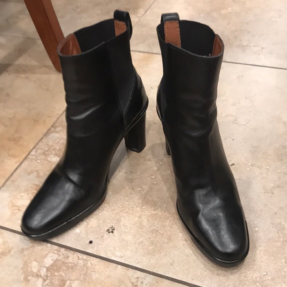 Donald J Pliner Leather 3 inch heels size 9 - Picture 2 of 10